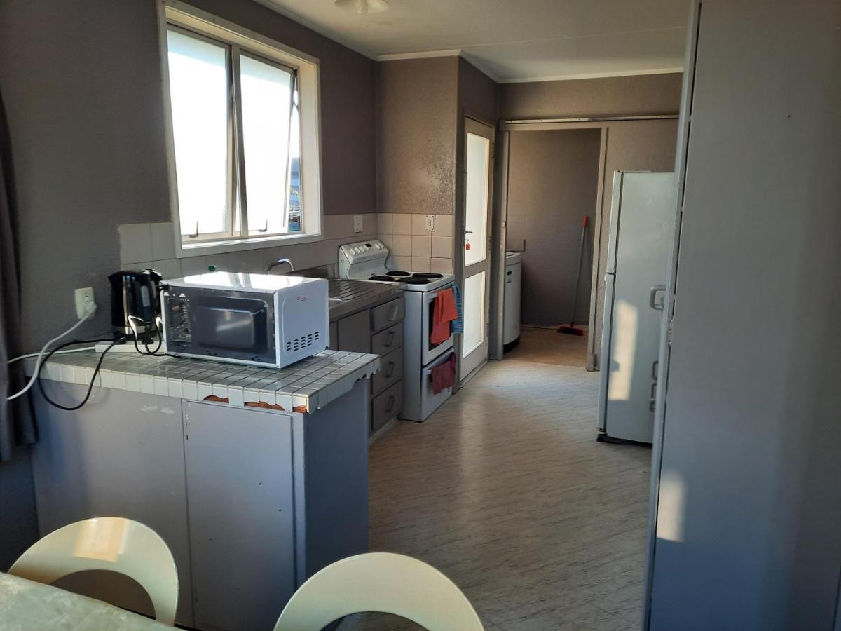 Mount Budget Accommodation Тауранга Екстер'єр фото